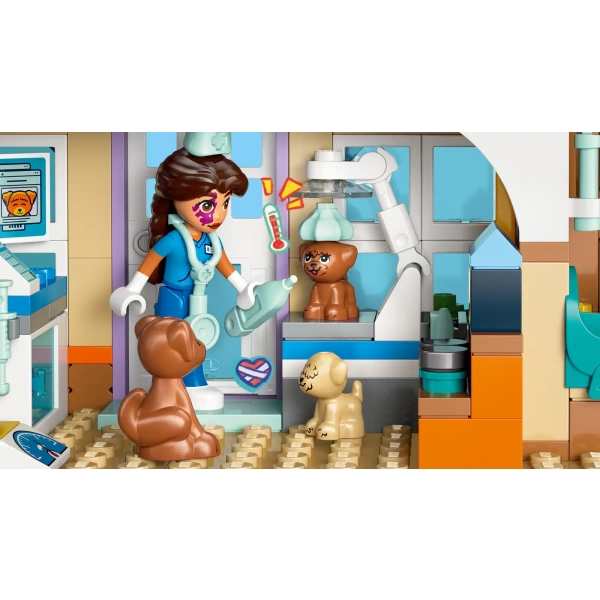 42651 LEGO Friends: Dierenkliniek voor Paarden en Huisdieren