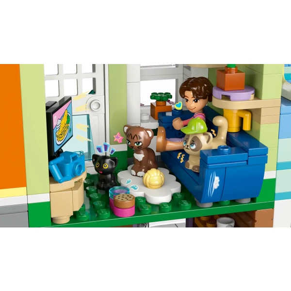 42670 LEGO Friends: Heartlake City appartementen en winkels