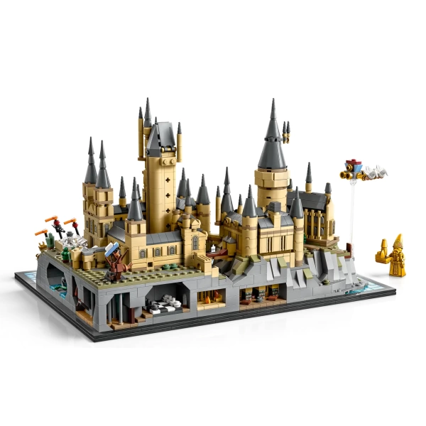 76419 LEGO Harry Potter: Kasteel Zweinstein en terrein