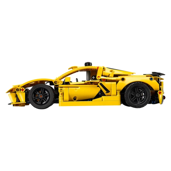 44205 LEGO Technic: Chevrolet Corvette Stingray