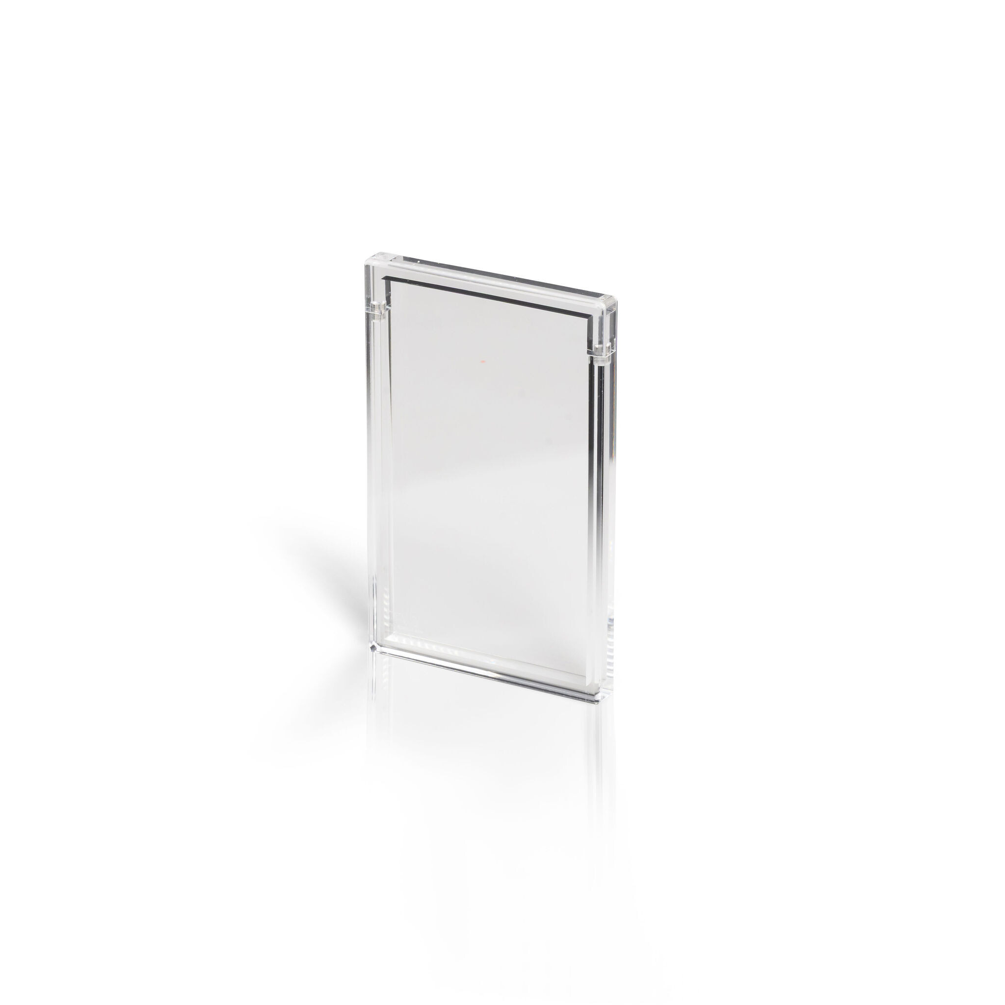 GRADED CARD DISPLAY – premium