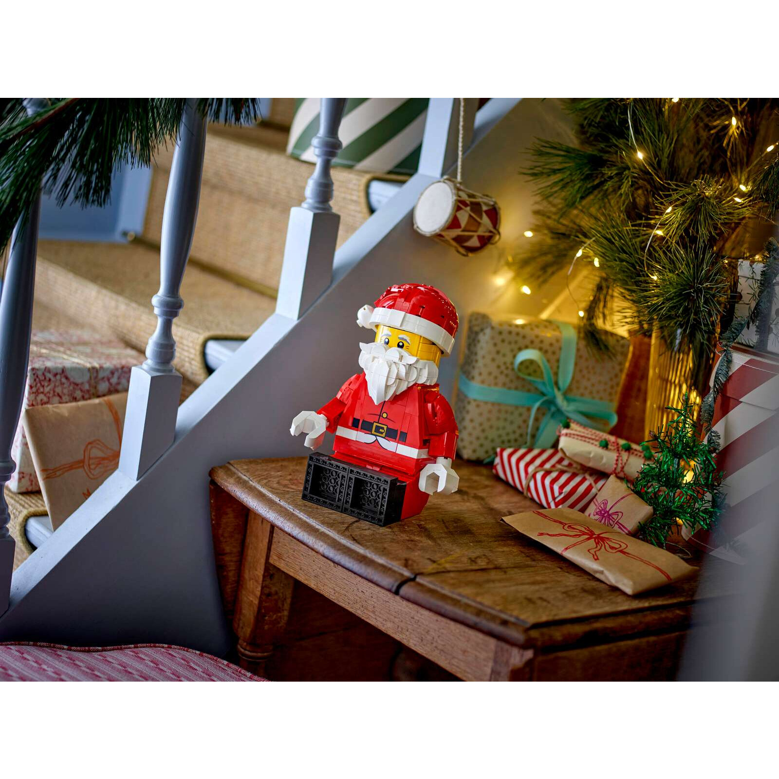 LEGO Grote minifiguur van de Kerstman