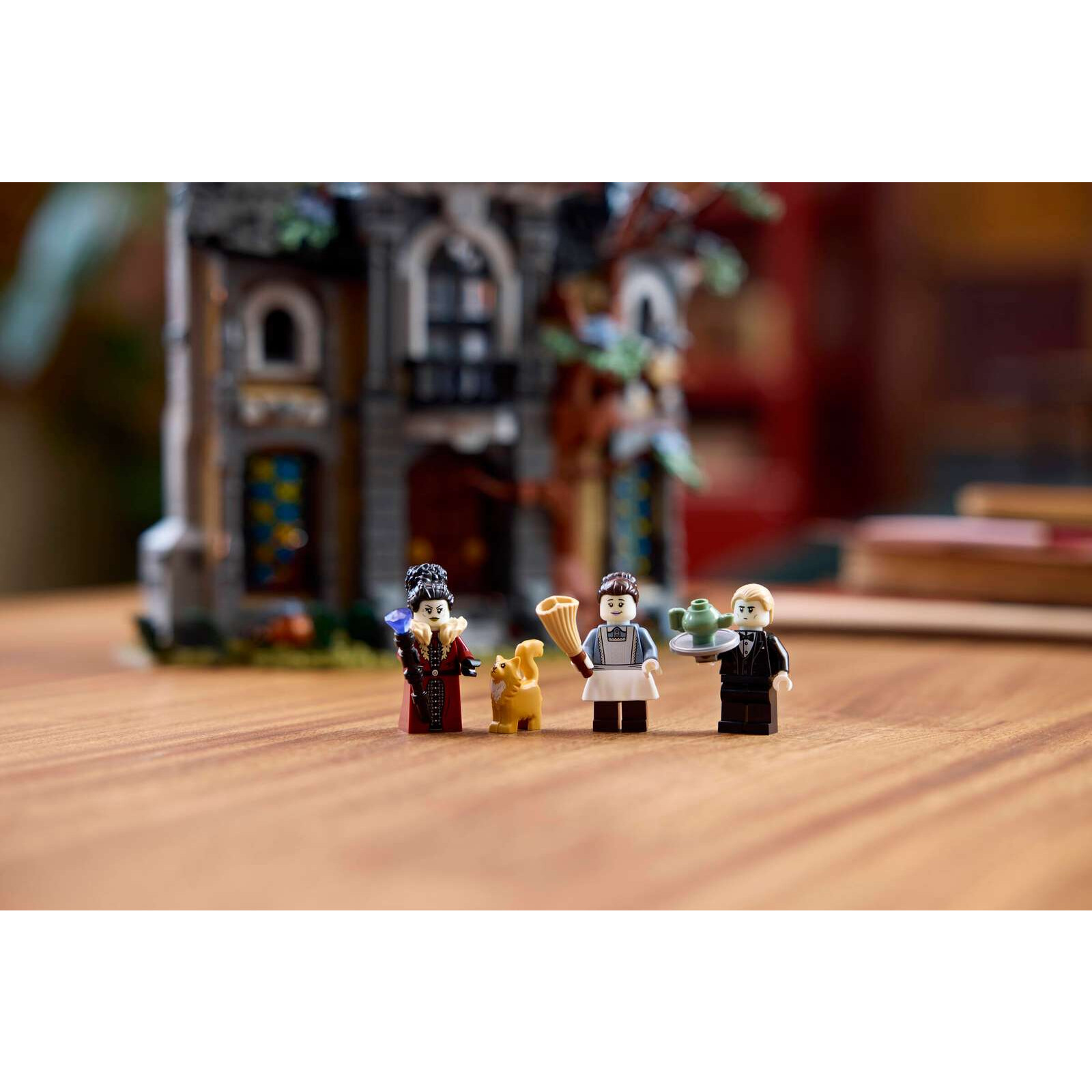 11383 LEGO Icons Burgemeestershuis - Afbeelding 8